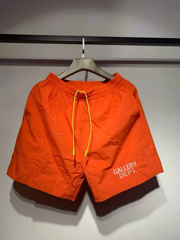 Model 702 P150 quick-drying windbreaker shorts Gallery Dept real shot black, military green, orange red. Hanging racket S. M. L. XL